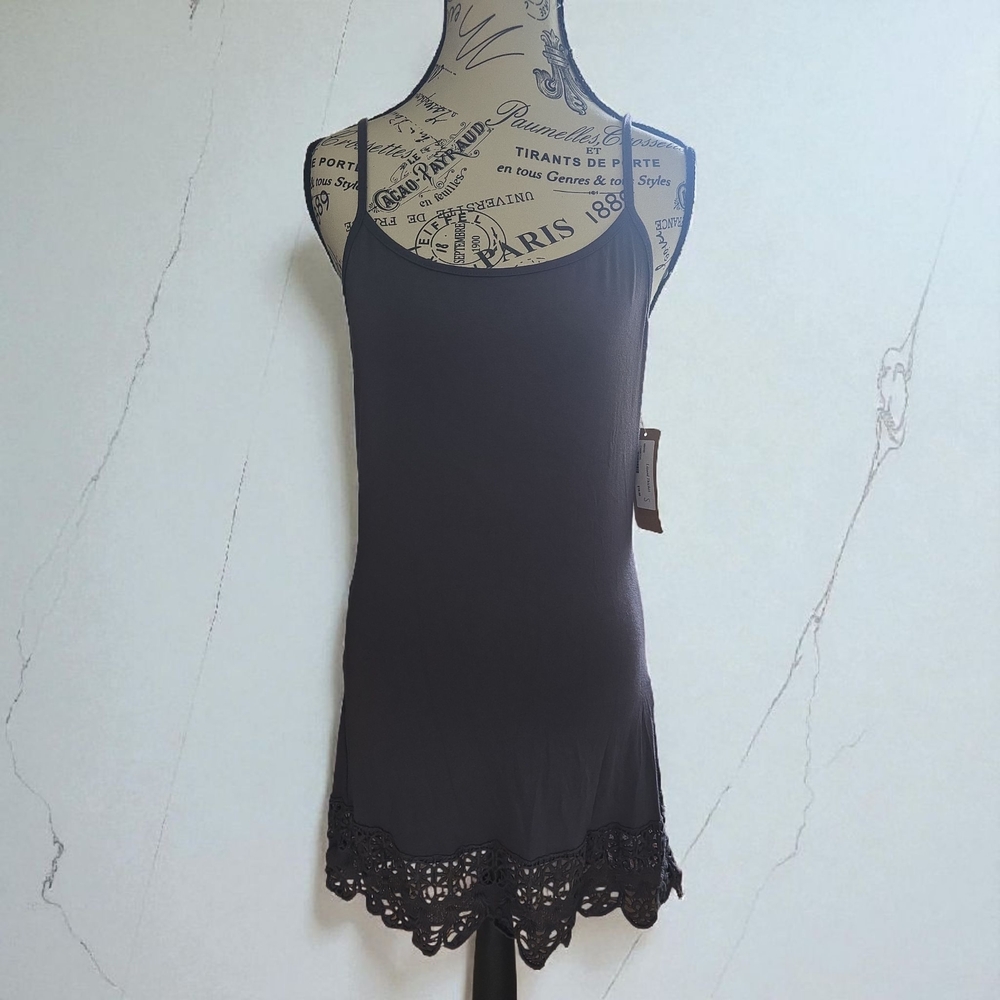 Monoreno Gray‎ Lace Trim Chemise